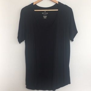 American eagle v neck
